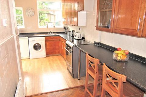 36 Highfield Avenue, London, NW9 0PY