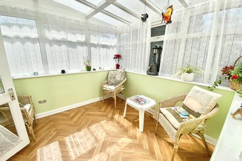 1 Summit Close, London, NW9 0UL