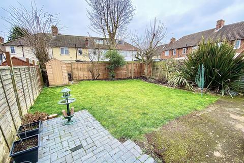 162 Abbots Road, Edgware, HA8 0SA