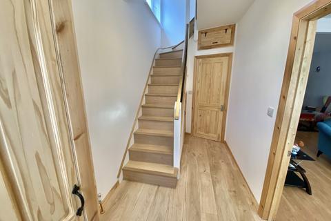 7 Fairfields Close, London, NW9 0PH