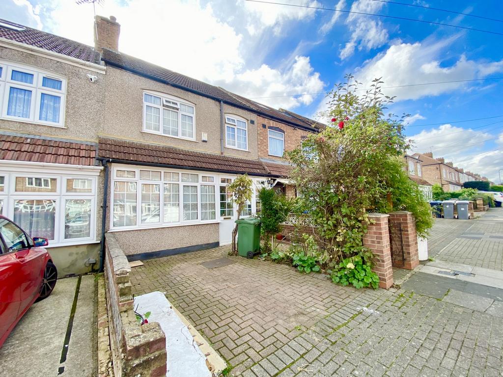 Sunnymead Road, Kingsbury, NW9 3 bed terraced house for sale £550,000
