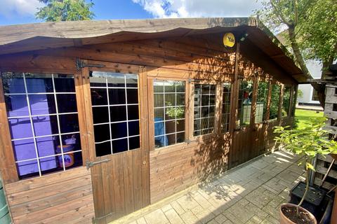 21 Marthorne Crescent, Harrow, HA3 5PL