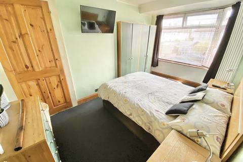 21 Marthorne Crescent, Harrow, HA3 5PL