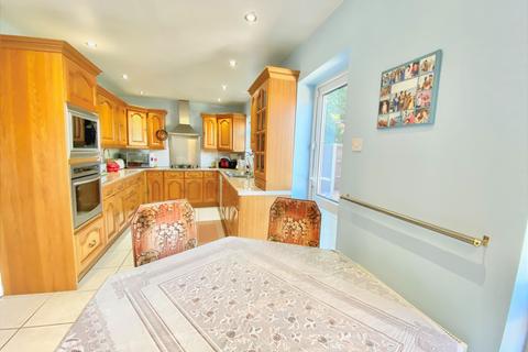 1 Radley Gardens, Harrow, HA3 9NZ