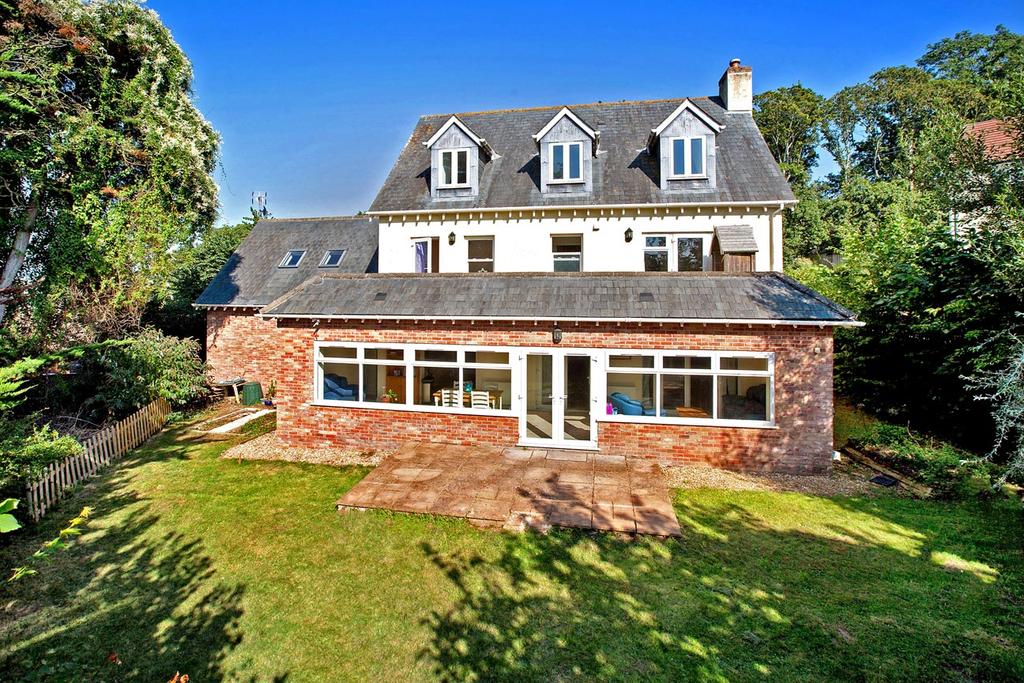 Secmaton Rise, Dawlish, EX7 6 bed detached house £650,000