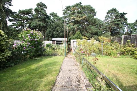 20 Academy Close, Camberley, GU15 4BU