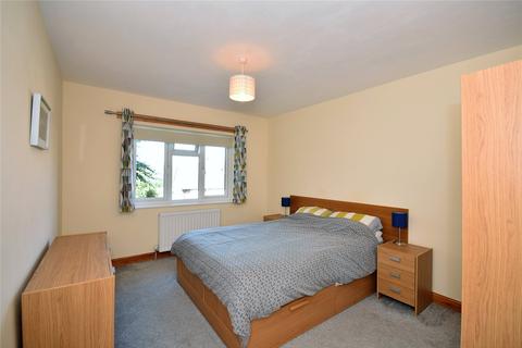 18 Beaufront Avenue, Hexham, NE46 1JD