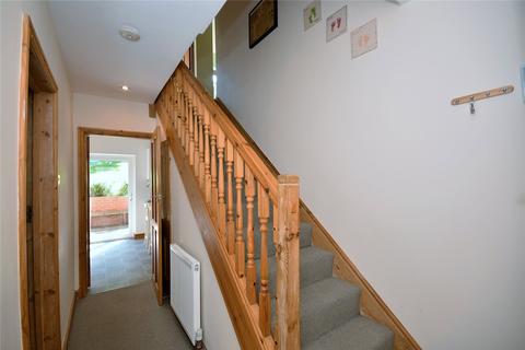 18 Beaufront Avenue, Hexham, NE46 1JD