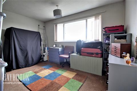 10 Chapelfield Crescent, Thorpe Hesley, Rotherham, S61 2TP