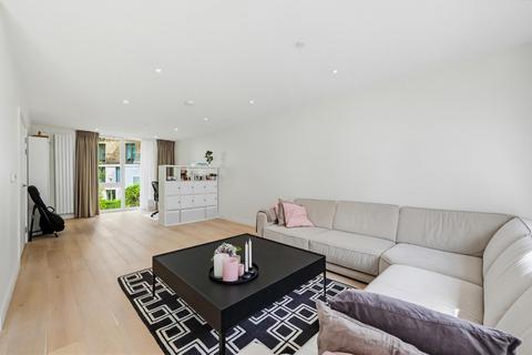 4 bedroom townhouse for sale, Schooner Road, Royal Wharf, London, E16