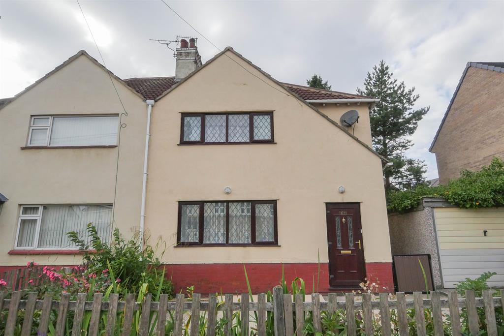Carlisle Road, Pudsey, LS28 3 bed semidetached house £210,000