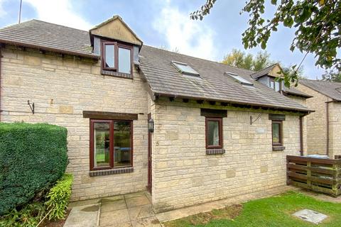 2 bedroom semi-detached house to rent, Woodbank, Witney, Oxfordshire, OX28