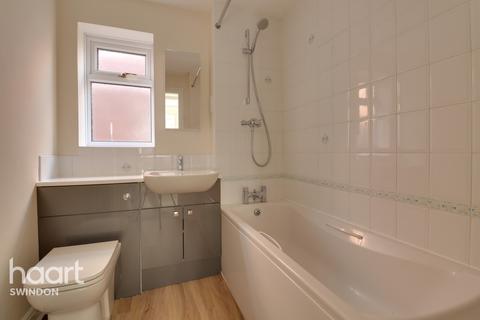 9 Cheviot Close, Shaw, Swindon, SN5 5QD