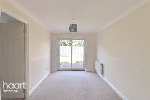 9 Cheviot Close, Shaw, Swindon, SN5 5QD