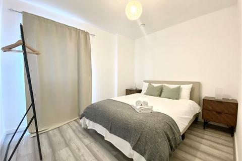 3 bedroom apartment for sale, Tweed Walk, London, E14