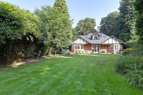 39 Dowgate Road, Leverington, Wisbech, PE13 5DJ