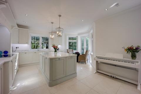 39 Dowgate Road, Leverington, Wisbech, PE13 5DJ