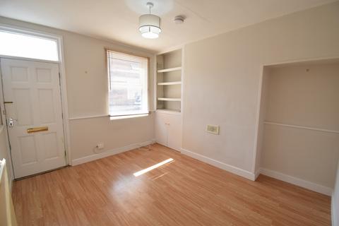 2 bedroom terraced house to rent, Bromley Street, York YO26