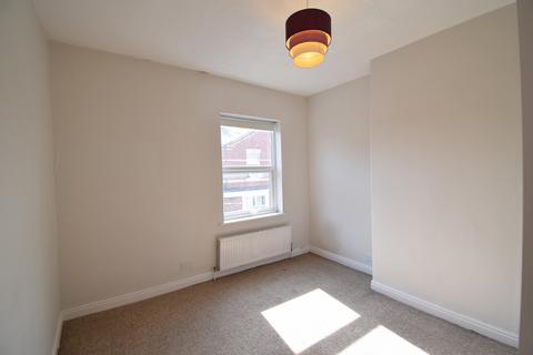 2 bedroom terraced house to rent, Bromley Street, York YO26