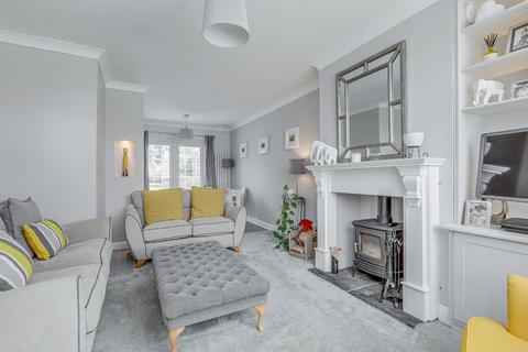 35 Croft Down Road, Solihull, B92 9BD
