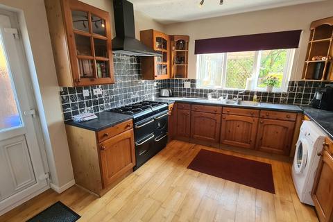 15 Falcon Way, Brackley, NN13 6PZ