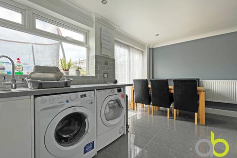 8 Deben, East Tilbury, Tilbury, RM18 8RG