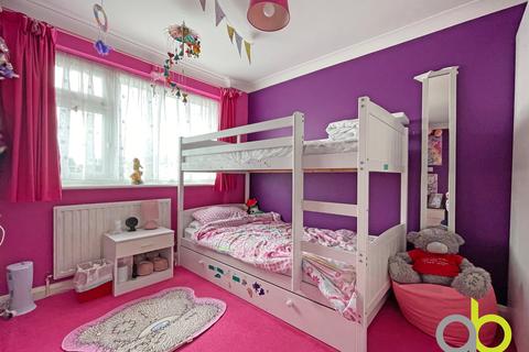 8 Deben, East Tilbury, Tilbury, RM18 8RG