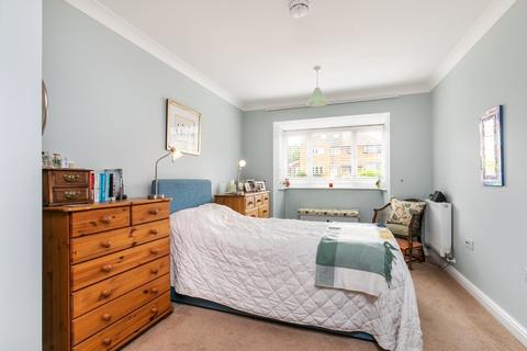 2, Vernham Mews, 24 Vernham Road, Winchester, SO22 6BS