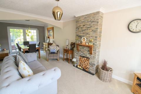 2 Magna Close, Dawley, Telford, TF4 3NT