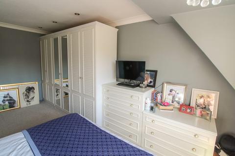 2 Magna Close, Dawley, Telford, TF4 3NT