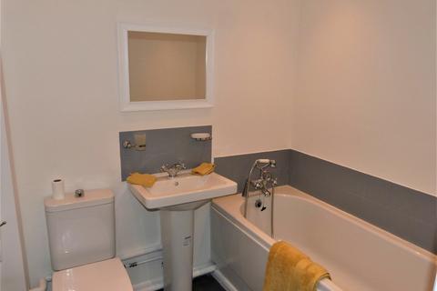 68 Howard Close, Waltham Abbey, EN9 1XB