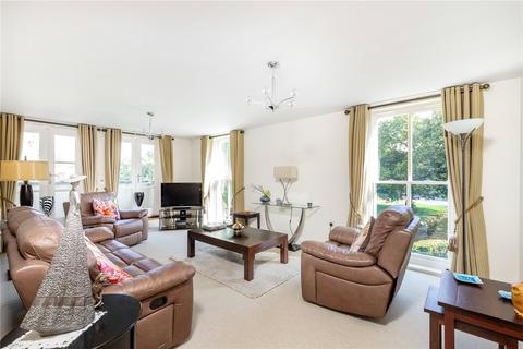Flat 5, Morgans House Ham Common, Richmond, TW10 7JU