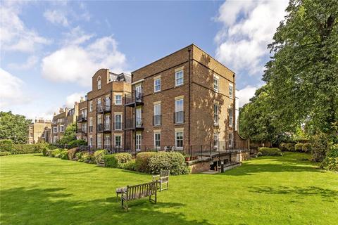 Flat 5, Morgans House Ham Common, Richmond, TW10 7JU