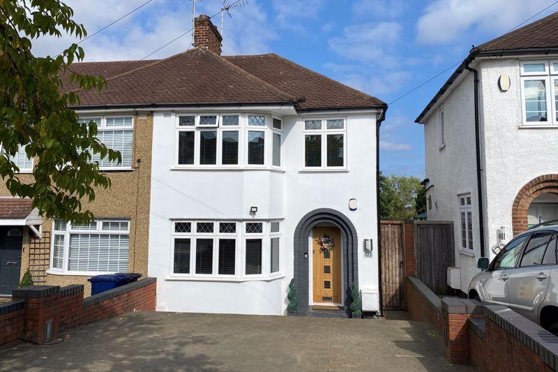 Weirdale Avenue, Whetstone 3 bed terraced house £710,000