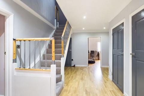 Gwawr Newydd Henfwlch Road, Carmarthen, SA33 6AD