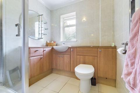 Gwawr Newydd Henfwlch Road, Carmarthen, SA33 6AD