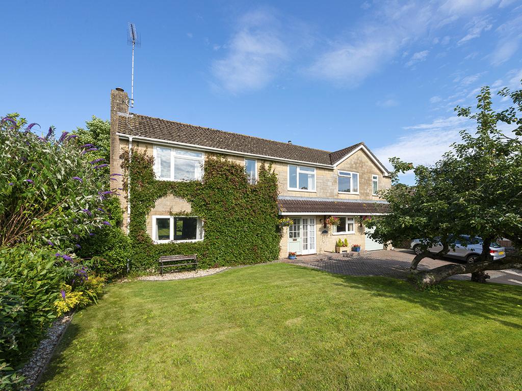 South Street, Milborne Port, Dorset, DT9 6 bed detached house £650,000