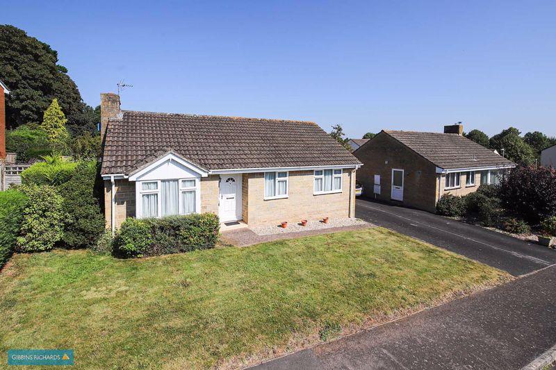 HULL 3 bed bungalow £350,000