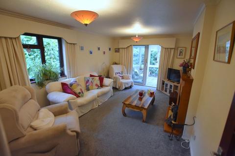 12 Vickers Ground, Northam, Bideford, EX39 1SW