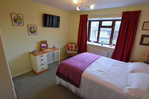 12 Vickers Ground, Northam, Bideford, EX39 1SW