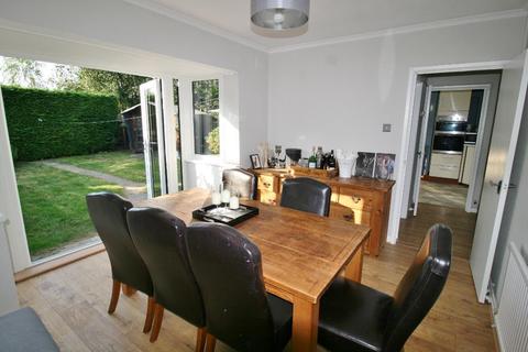 38 Widford Road, Chelmsford, CM2 9AR
