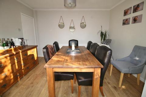 38 Widford Road, Chelmsford, CM2 9AR
