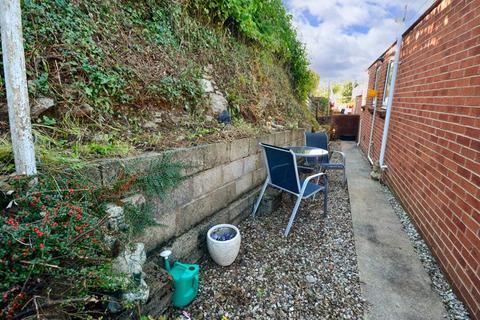 17 Brookdale Close, Brixham, TQ5 9JN