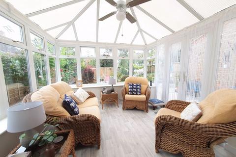 1 Great Grove, Abbeymead, Gloucester, GL4 4QT