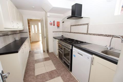 3 bedroom house for sale, CHRISTCHURCH TOWN CENTRE