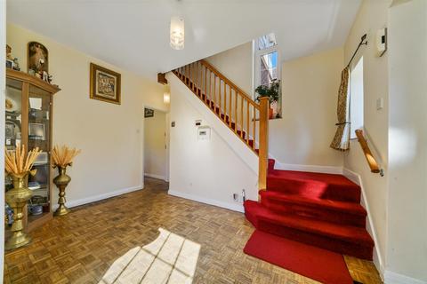 30 Mulgrave Road, Harrow, HA1 3UG