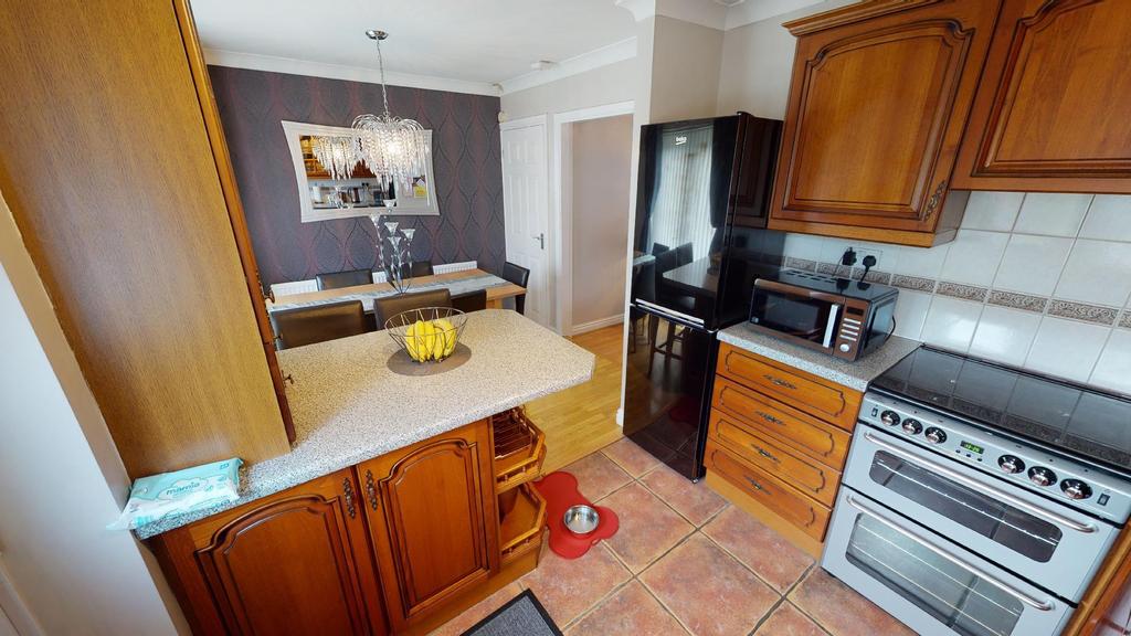 160-Hinckley-Road- Kitchen