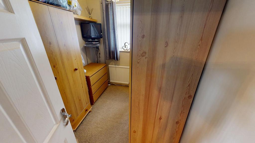 160-Hinckley-Road-Bedroom