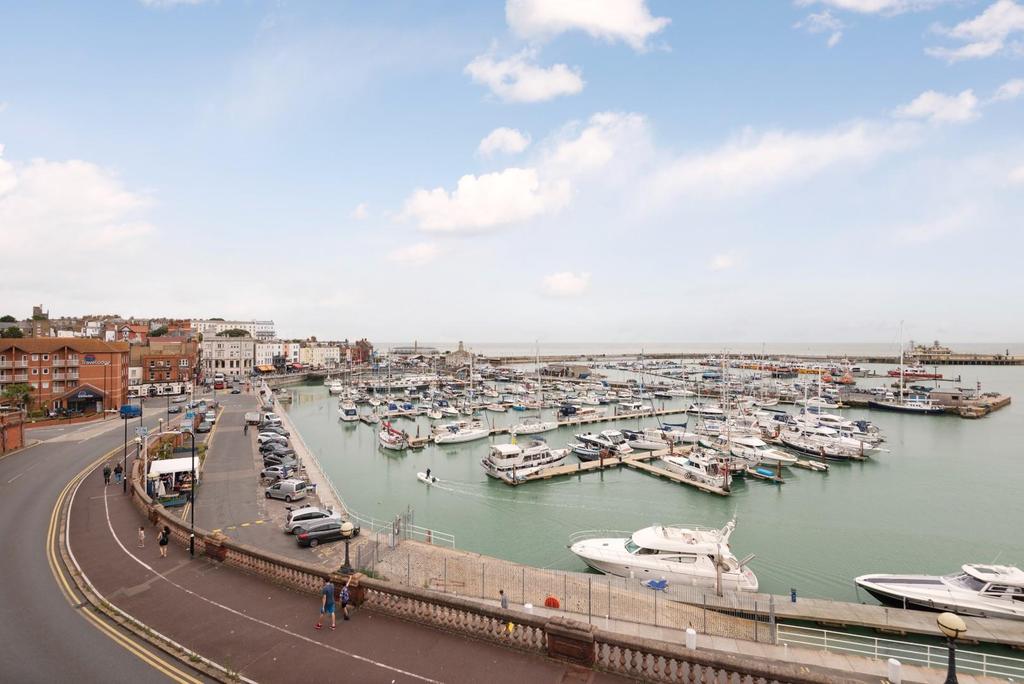 Sion Hill, Ramsgate 1 bed flat £215,000
