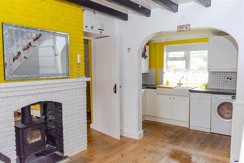 1, Sunkist Cottage Beck Lane, Easington, Hull, HU12 0TX